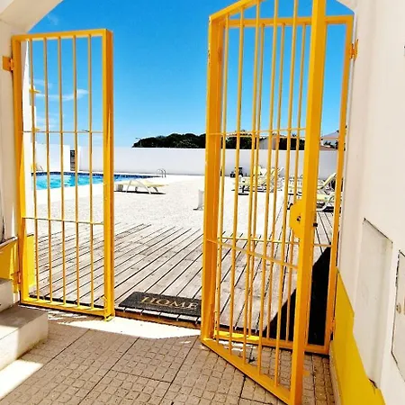 Fantástico T2 Perto Da Da Falésia, Apartamento *